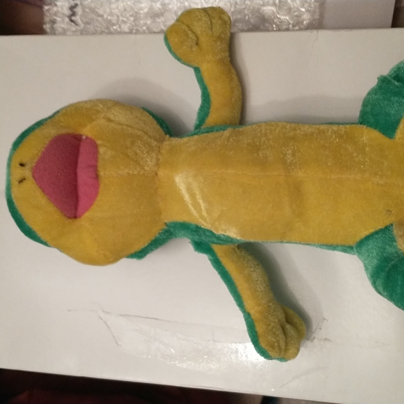 Stuffed Toy Lizard 🦎 - Picture 2 of 3